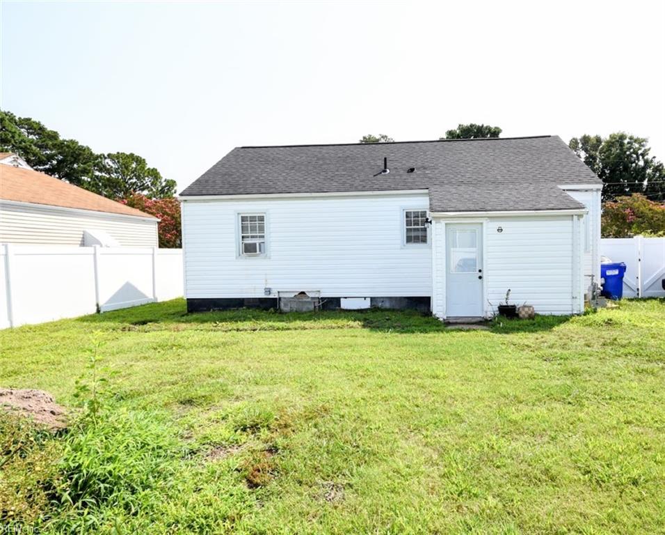 3493 Bertha St Property Photo 20