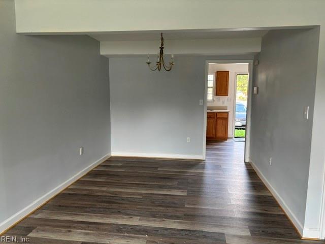 131 Langston Ct Property Photo 8