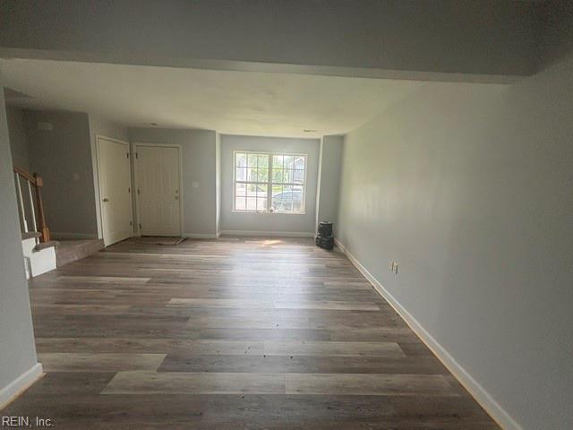 131 Langston Ct Property Photo 9