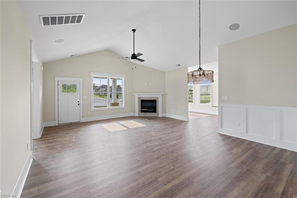 2013 Asher (lot 82) Dr Property Photo 7