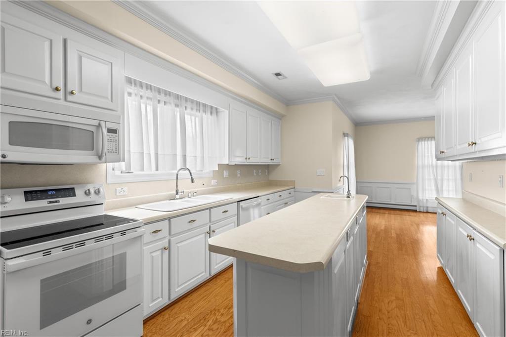 1548 Waterside Dr N Property Photo 21