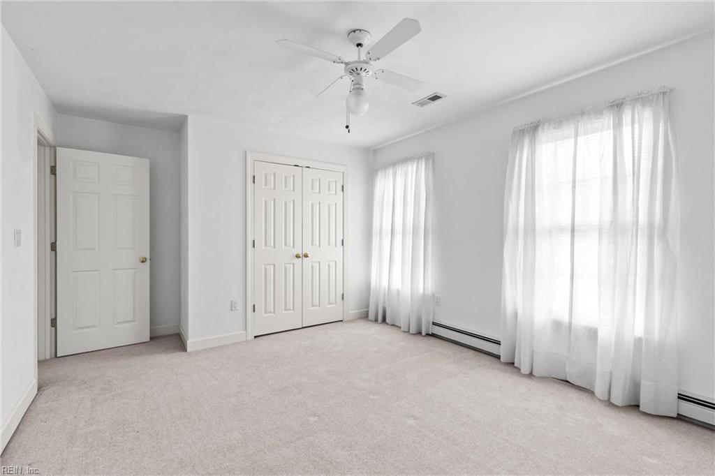 1548 Waterside Dr N Property Photo 32