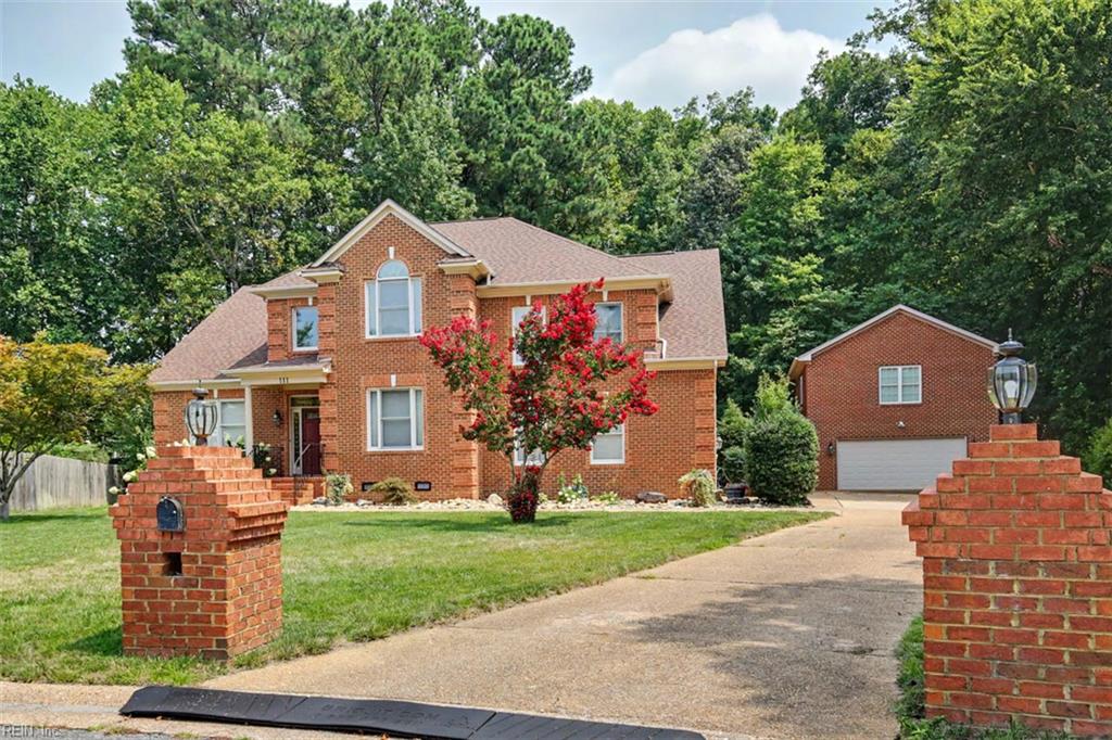 111 Leyland Ct Property Photo 1