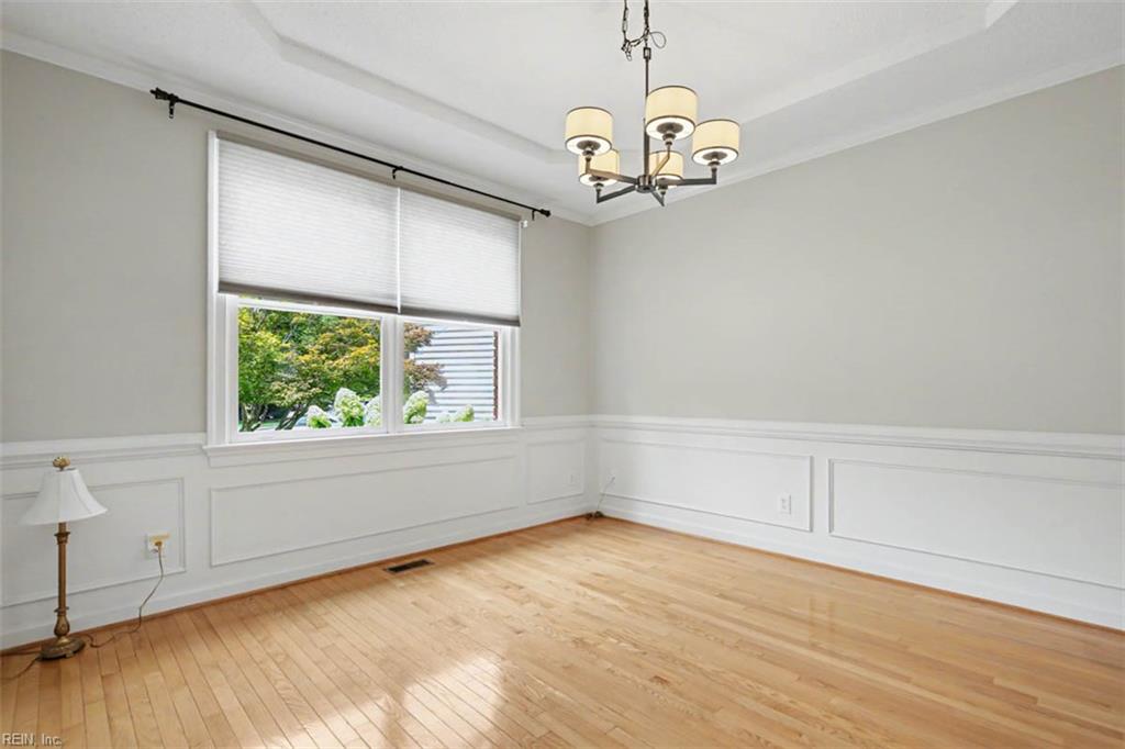 111 Leyland Ct Property Photo 13