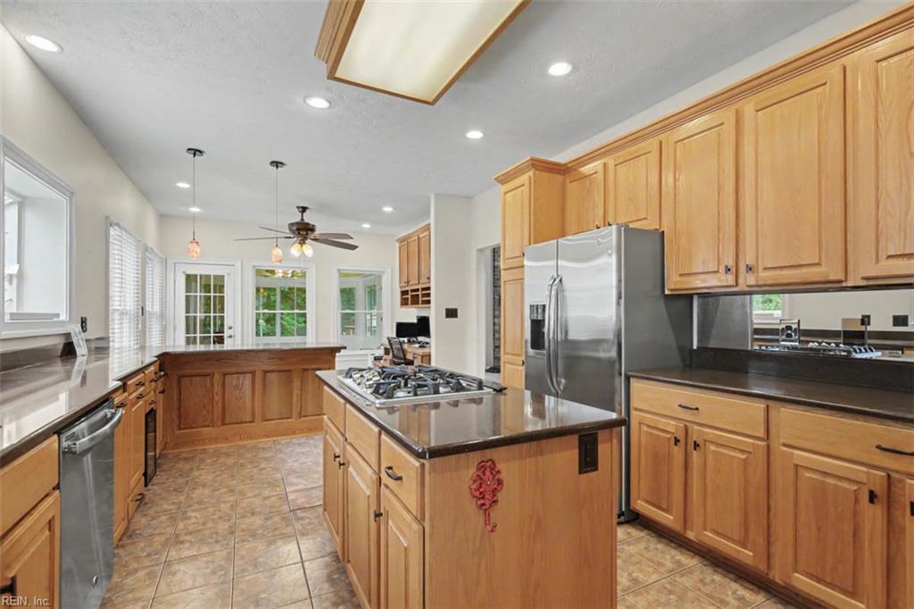 111 Leyland Ct Property Photo 15