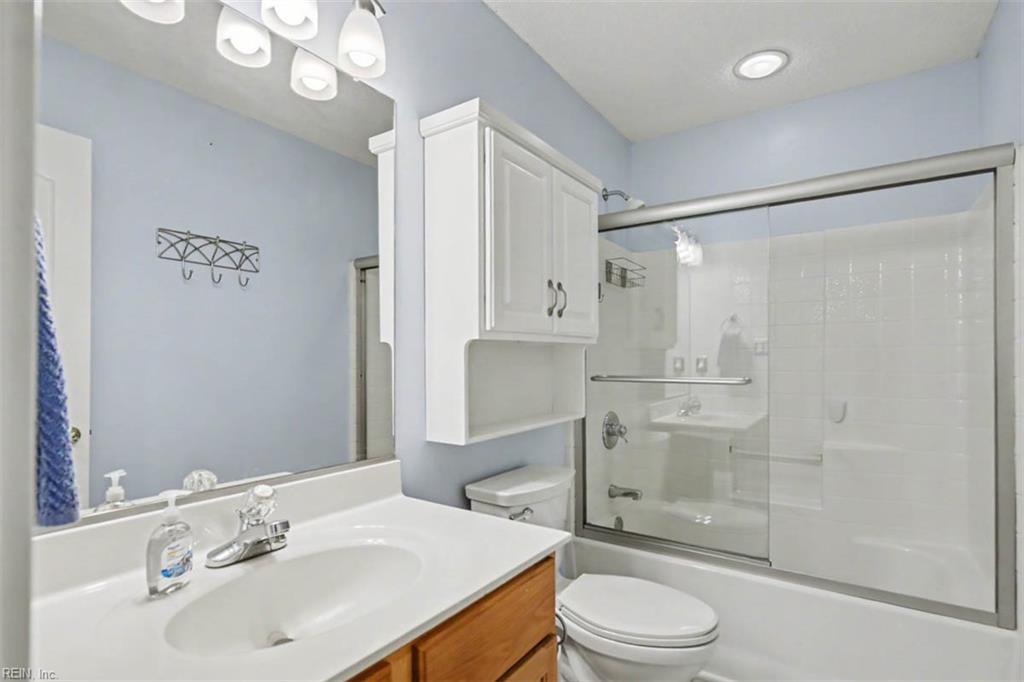 111 Leyland Ct Property Photo 41