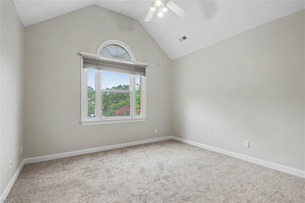 111 Leyland Ct Property Photo 45