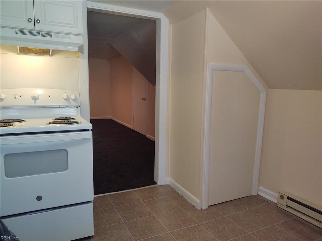 3207 Scott St Property Photo 5