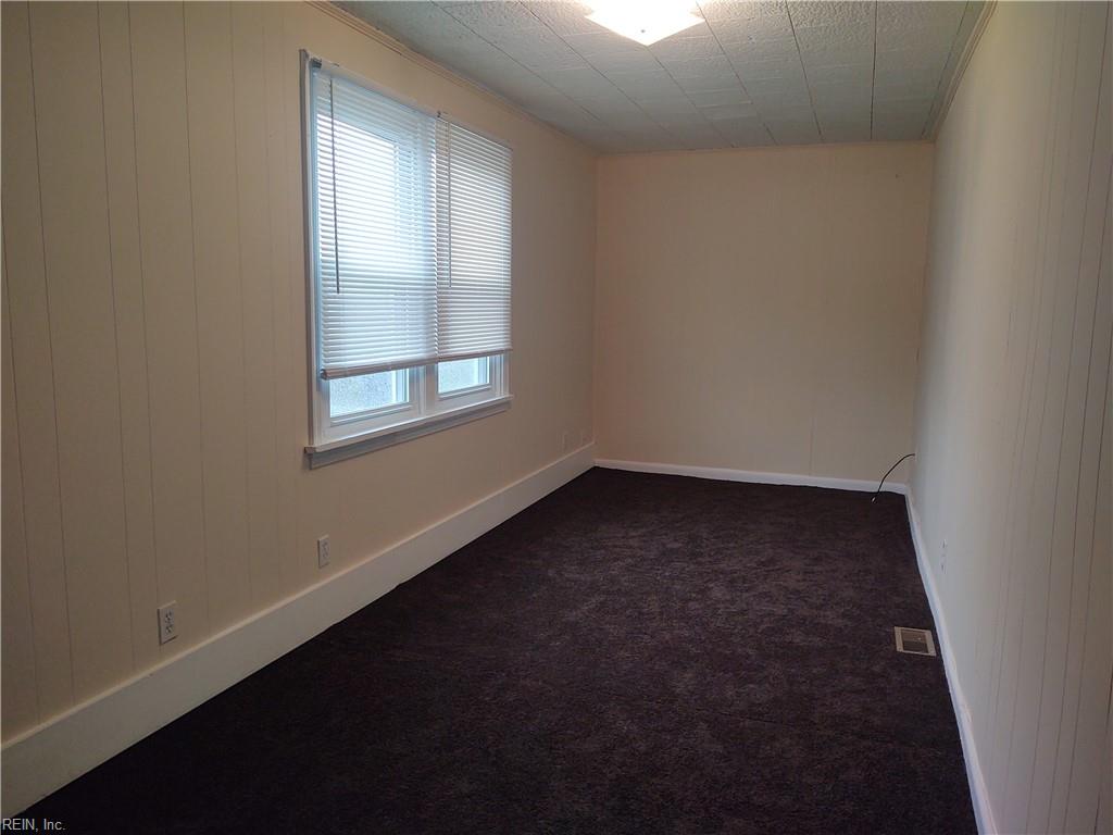 3207 Scott St Property Photo 13