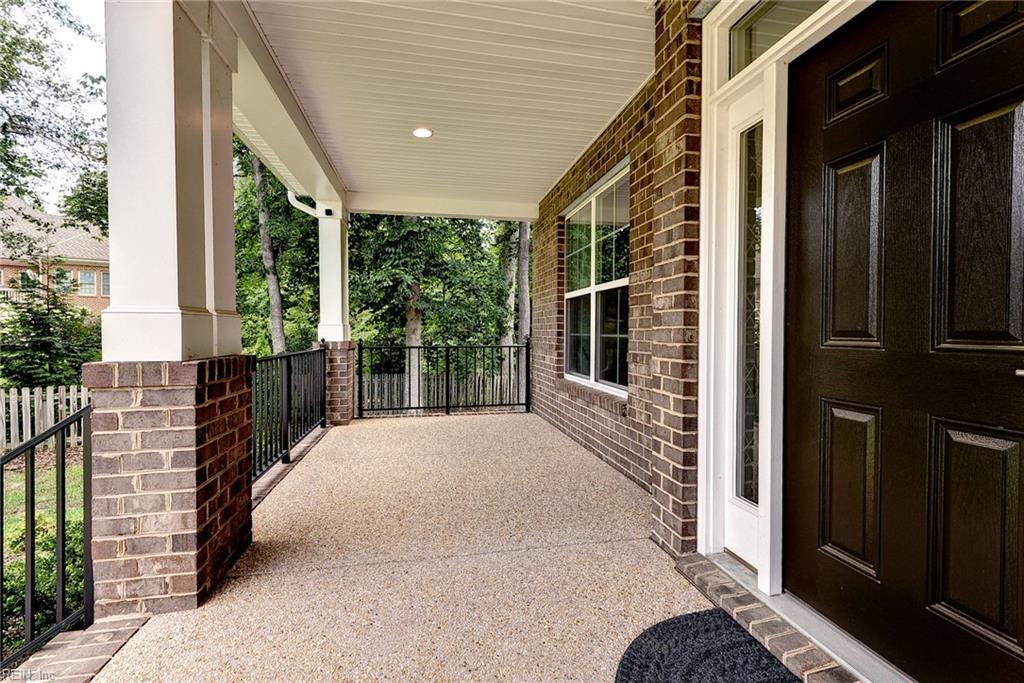 5109 Shoreline Ct Property Photo 5