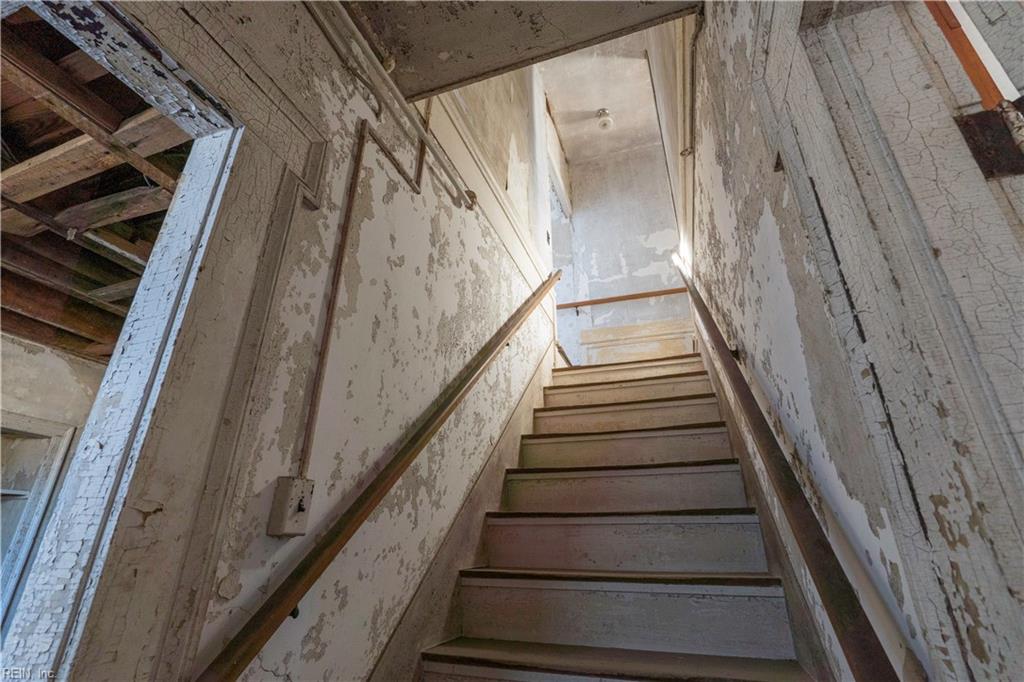 7260 Main St Property Photo 17