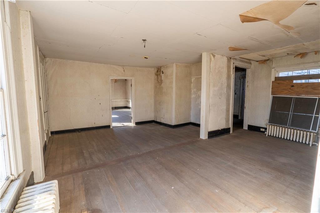 7260 Main St Property Photo 22
