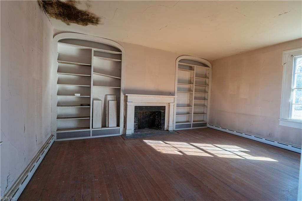 7260 Main St Property Photo 25