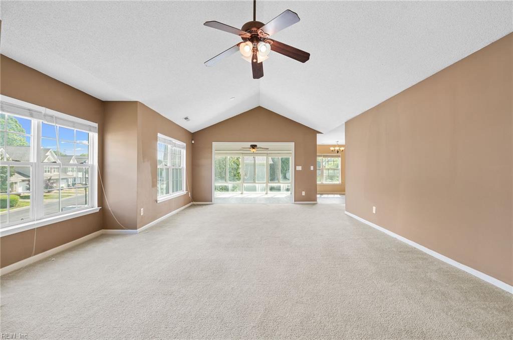 1702 Sawgrass Ln Property Photo 12
