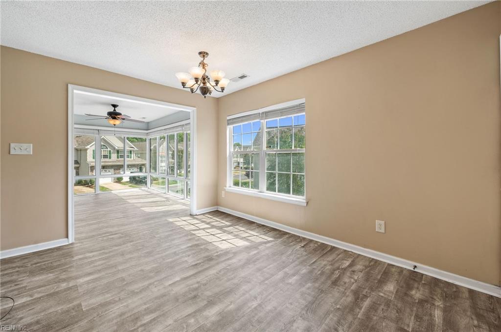 1702 Sawgrass Ln Property Photo 17