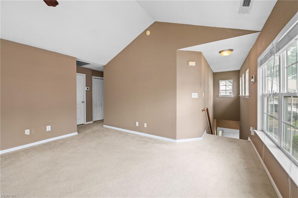 1702 Sawgrass Ln Property Photo 22
