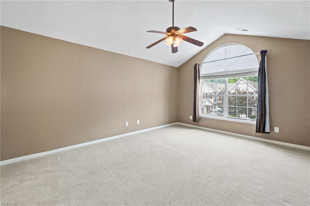 1702 Sawgrass Ln Property Photo 29