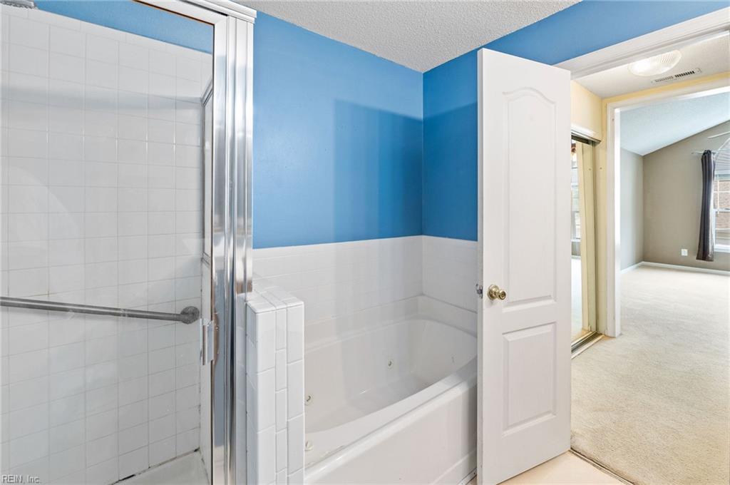 1702 Sawgrass Ln Property Photo 34