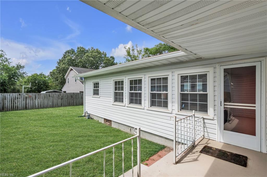 1106 Maryview Ave Property Photo 5