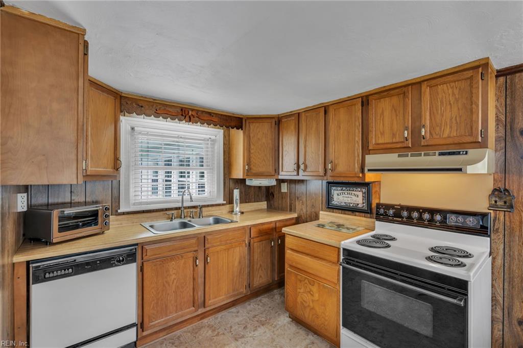 1106 Maryview Ave Property Photo 15