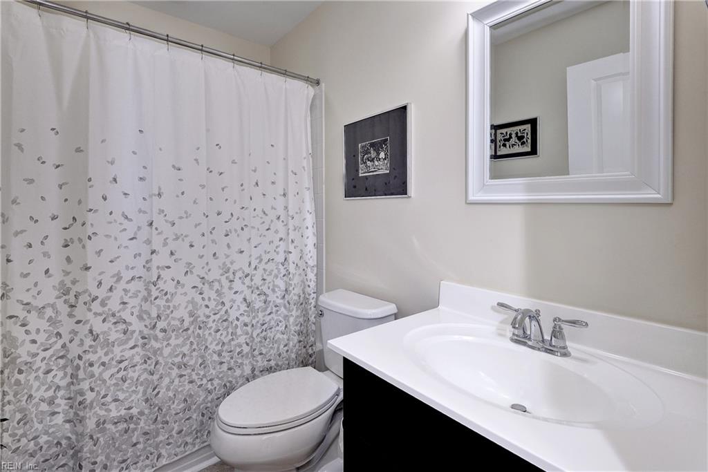 4017 Coronation Property Photo 20