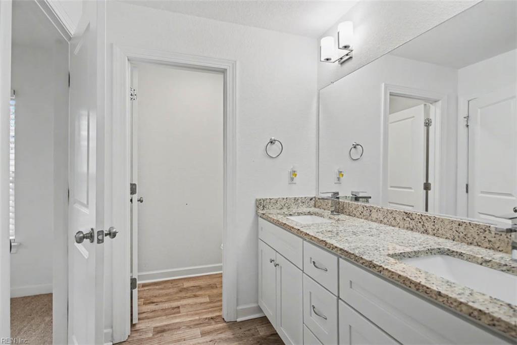 1201 Jadens Way Property Photo 23