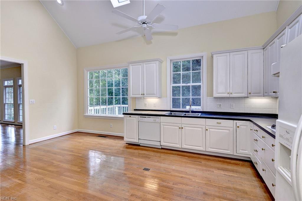 110 Workington Property Photo 13