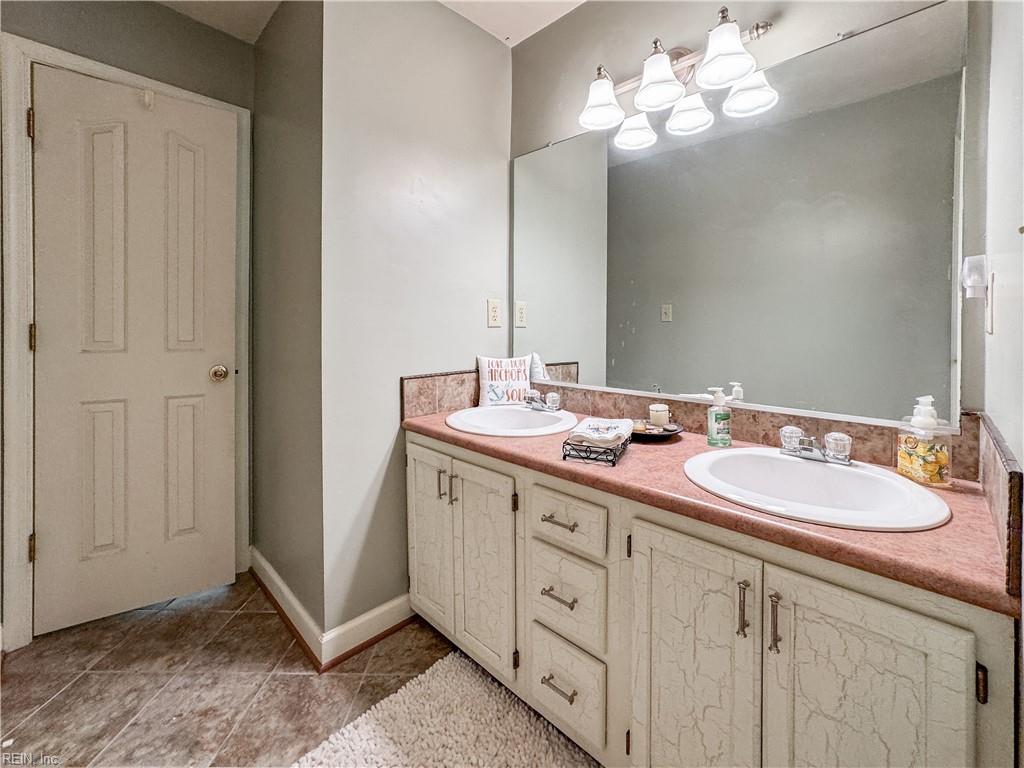 3635 Mardean Dr Property Photo 30