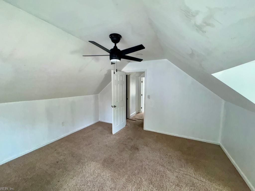 5940 Chesapeake Blvd Property Photo 15