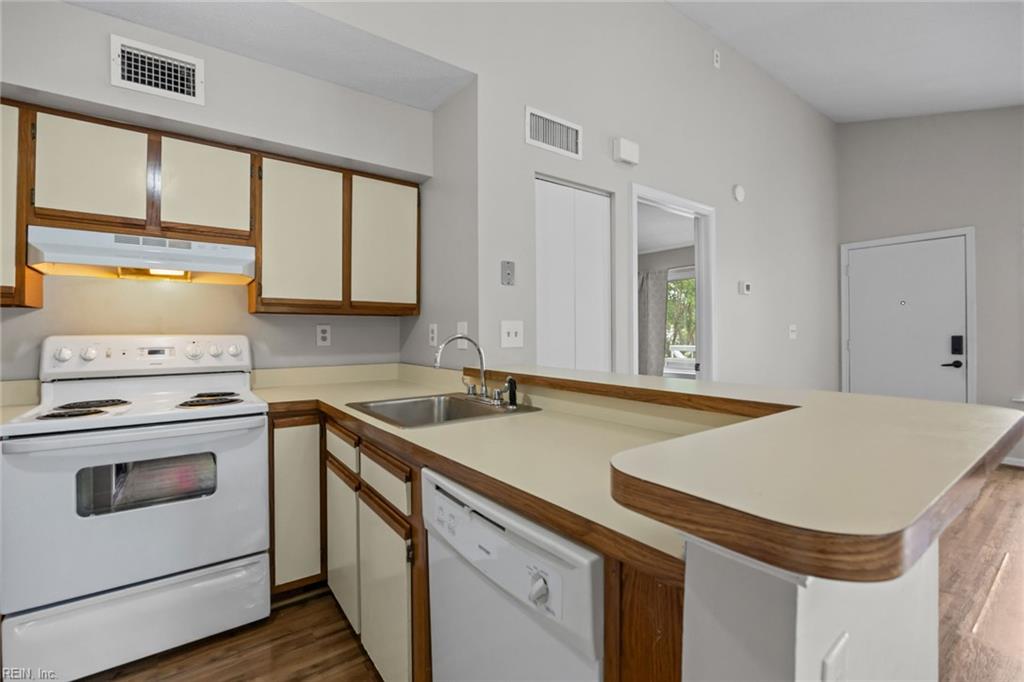 4718 Goldeneye Ct Property Photo 8