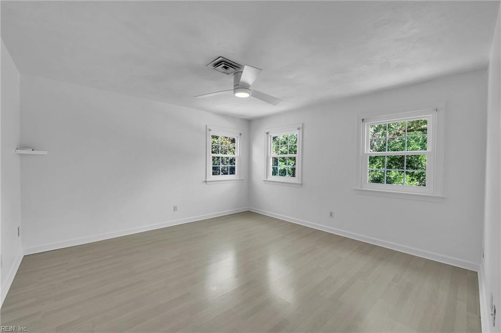 1224 Lawrence Grey Dr Property Photo 29