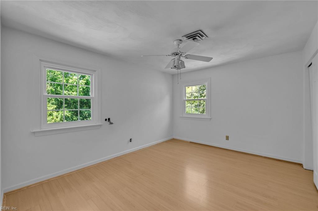 1224 Lawrence Grey Dr Property Photo 34