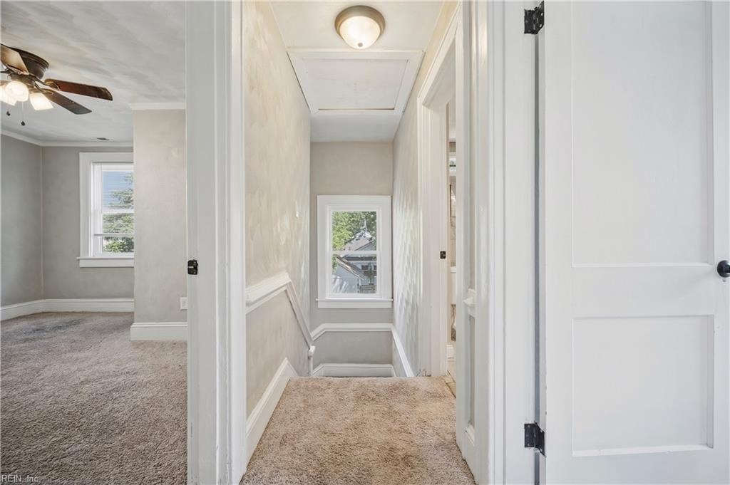 1608 Bain St Property Photo 24