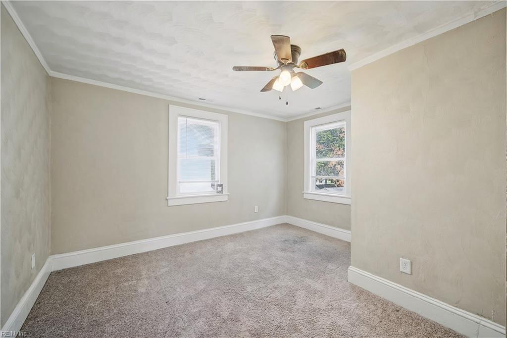 1608 Bain St Property Photo 25