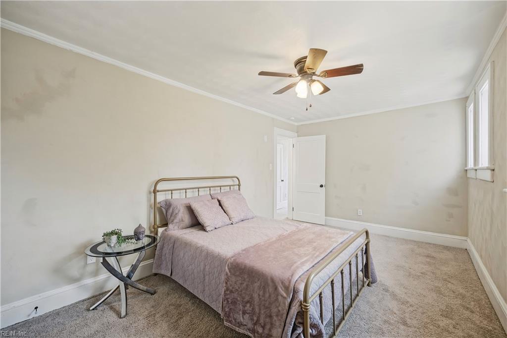 1608 Bain St Property Photo 30
