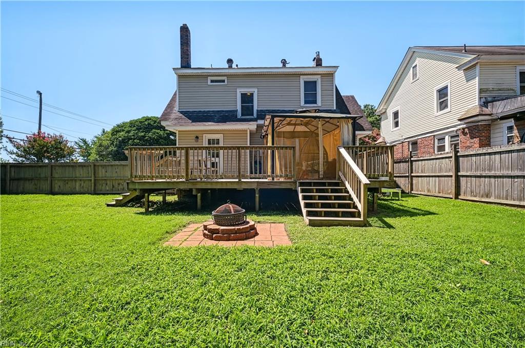 1608 Bain St Property Photo 41