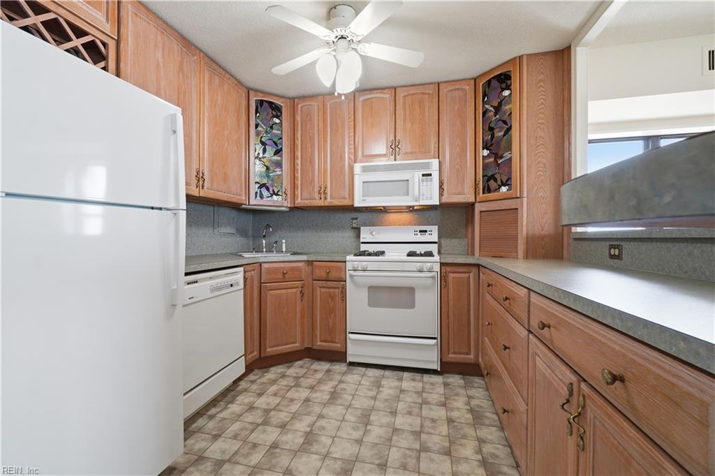 One Crawford Pw Property Photo 10
