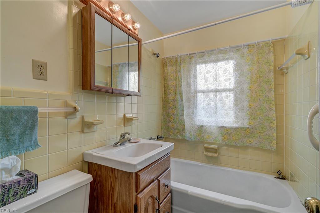 8138 Glass Rd Property Photo 17