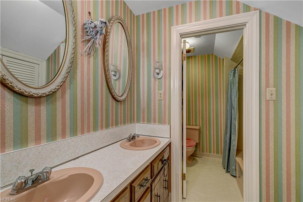 8138 Glass Rd Property Photo 28