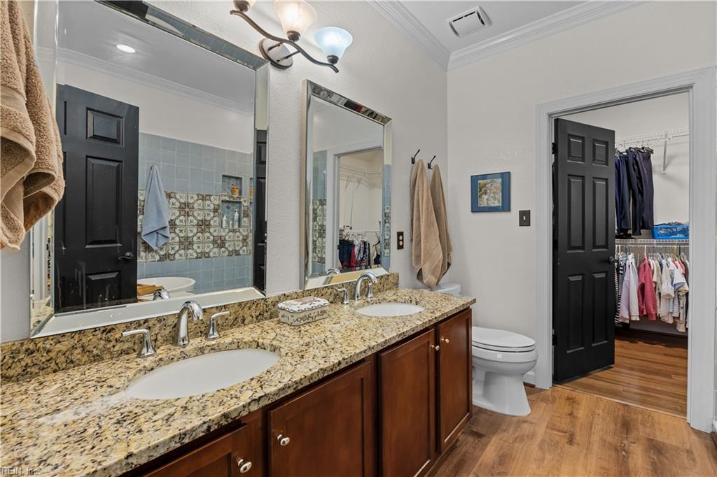 416 Fieldstone Glen Way Property Photo 22