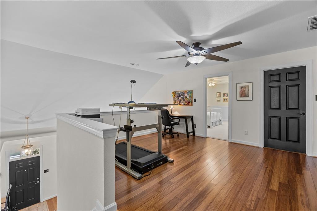 416 Fieldstone Glen Way Property Photo 24