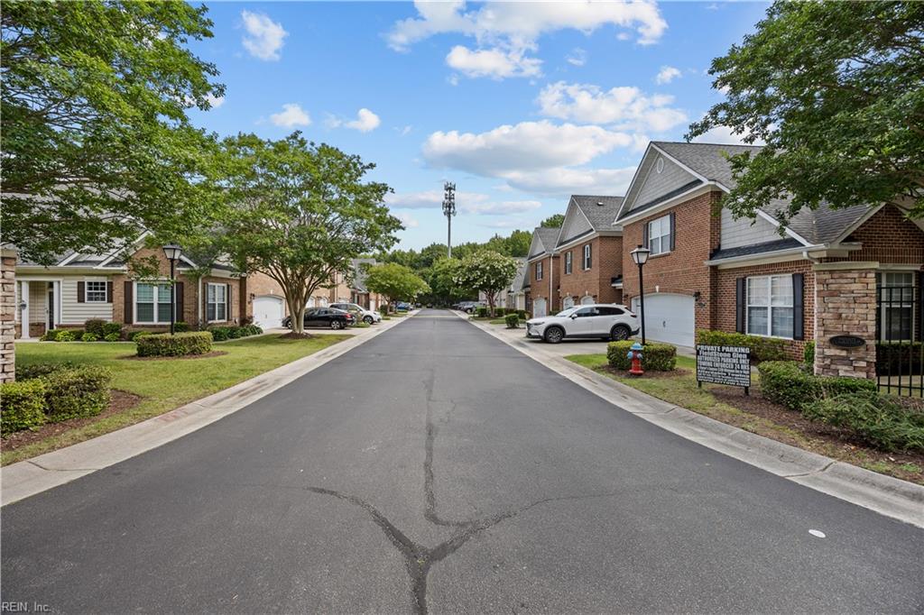 416 Fieldstone Glen Way Property Photo 46