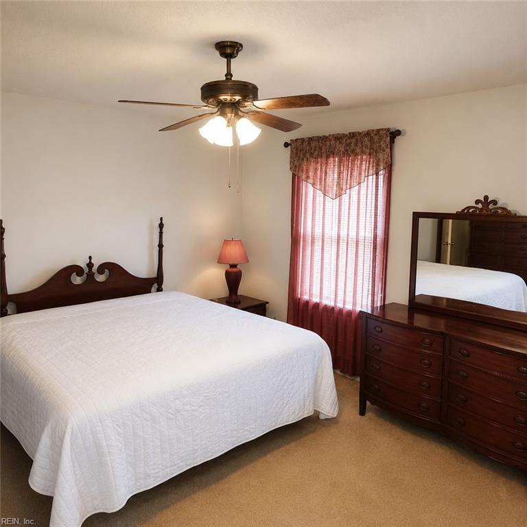 5512 Professor Ct Property Photo 8
