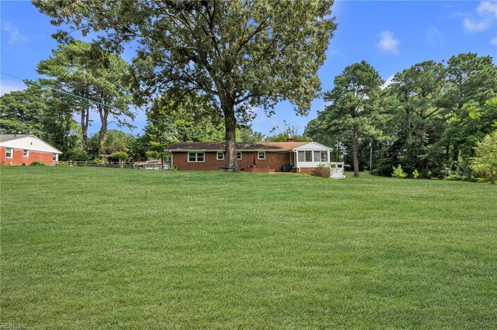 3901 Wedgewood Dr Property Photo 7