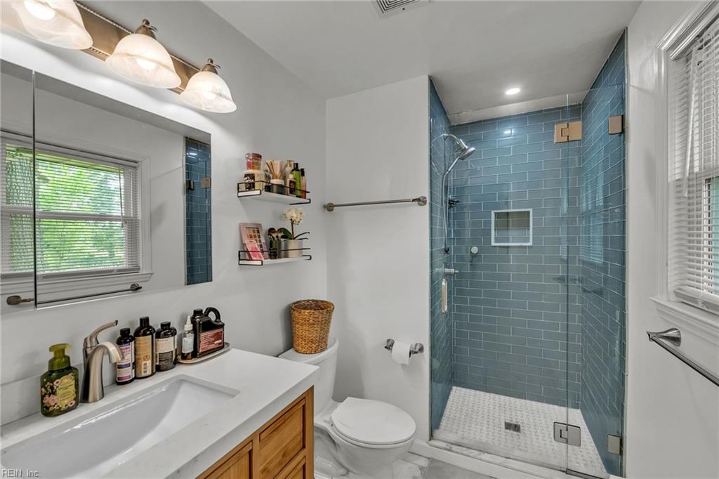 3901 Wedgewood Dr Property Photo 38