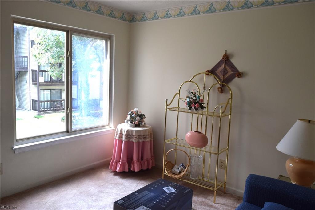13 Davenport Ct Property Photo 17