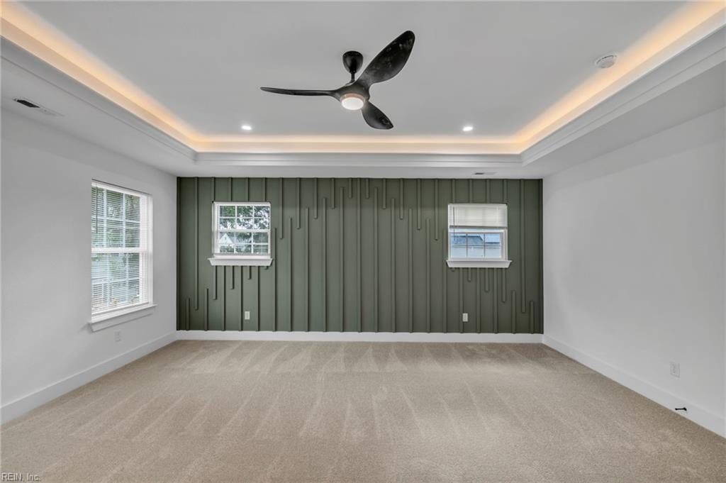 1129 25th St Property Photo 24