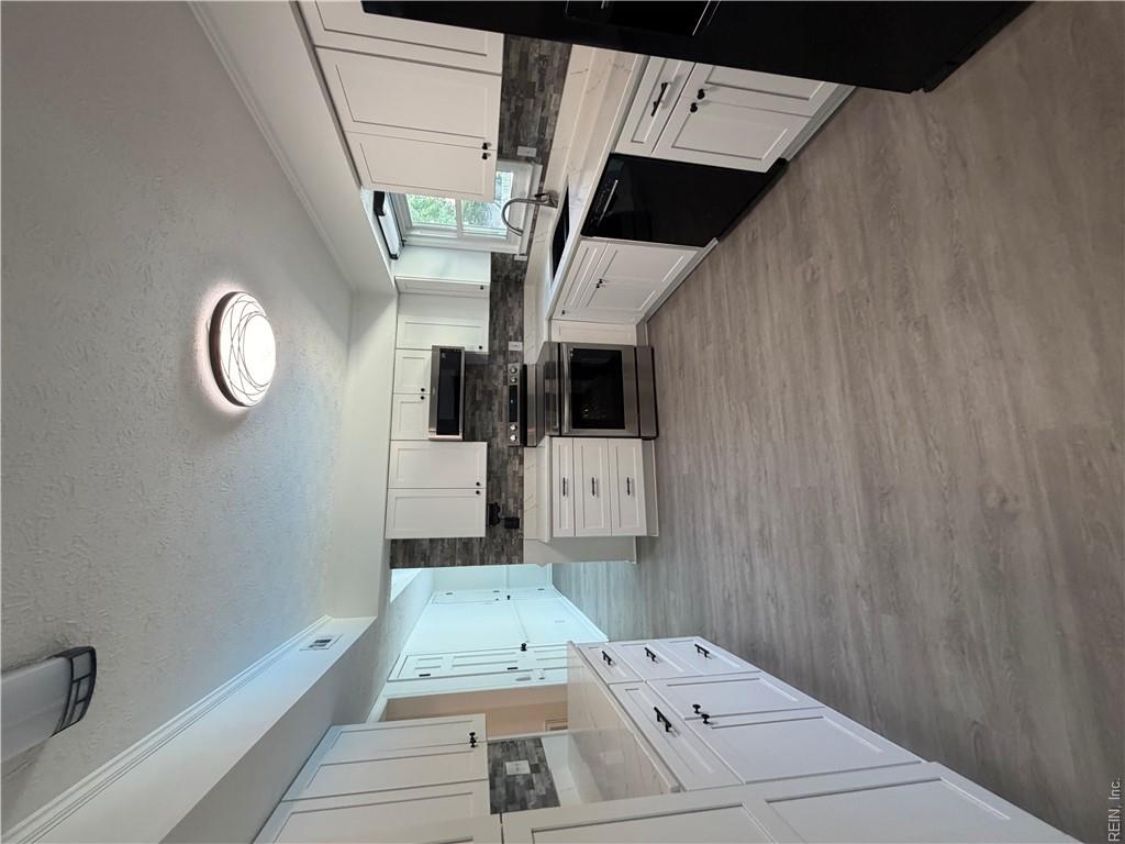 931 Jouett Dr Property Photo 3