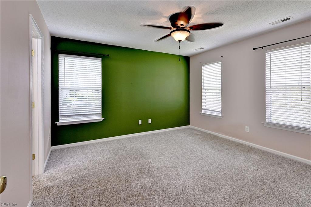 3909 Pine Bluff Ct Property Photo 27