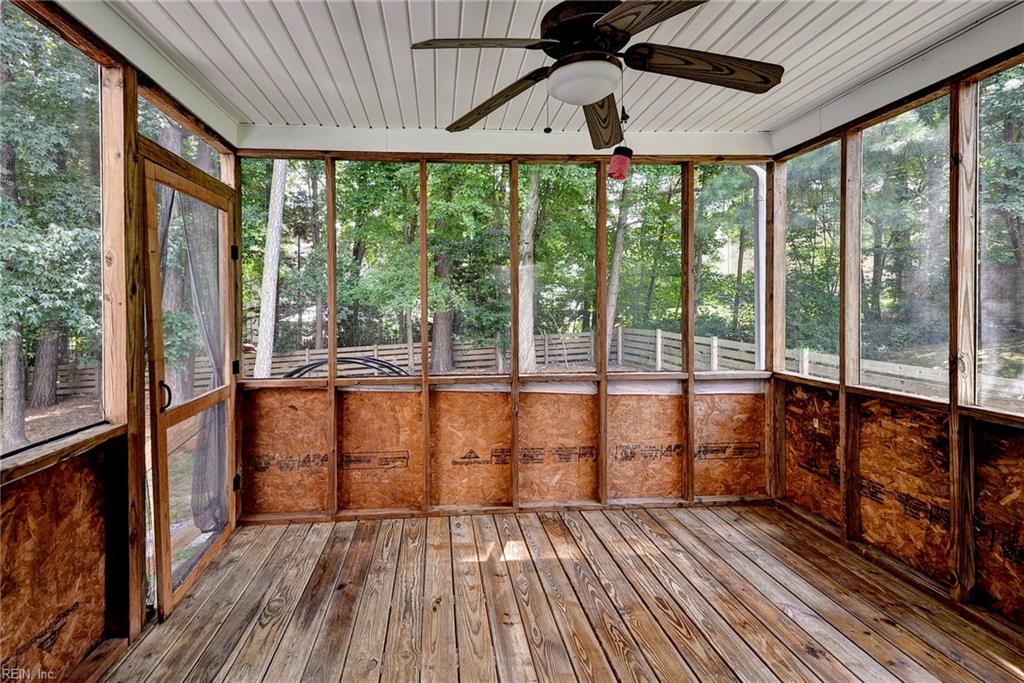 3909 Pine Bluff Ct Property Photo 36